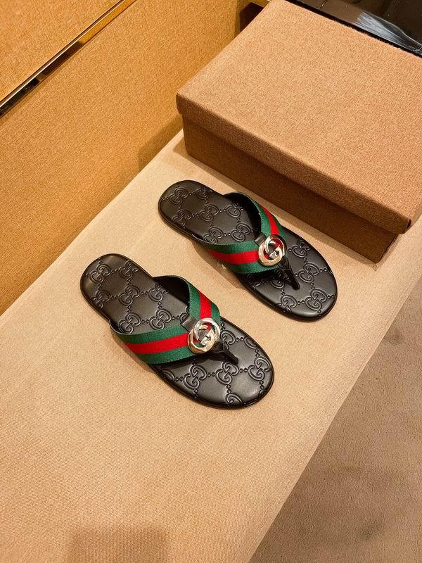 Gucci Men's Slippers 626